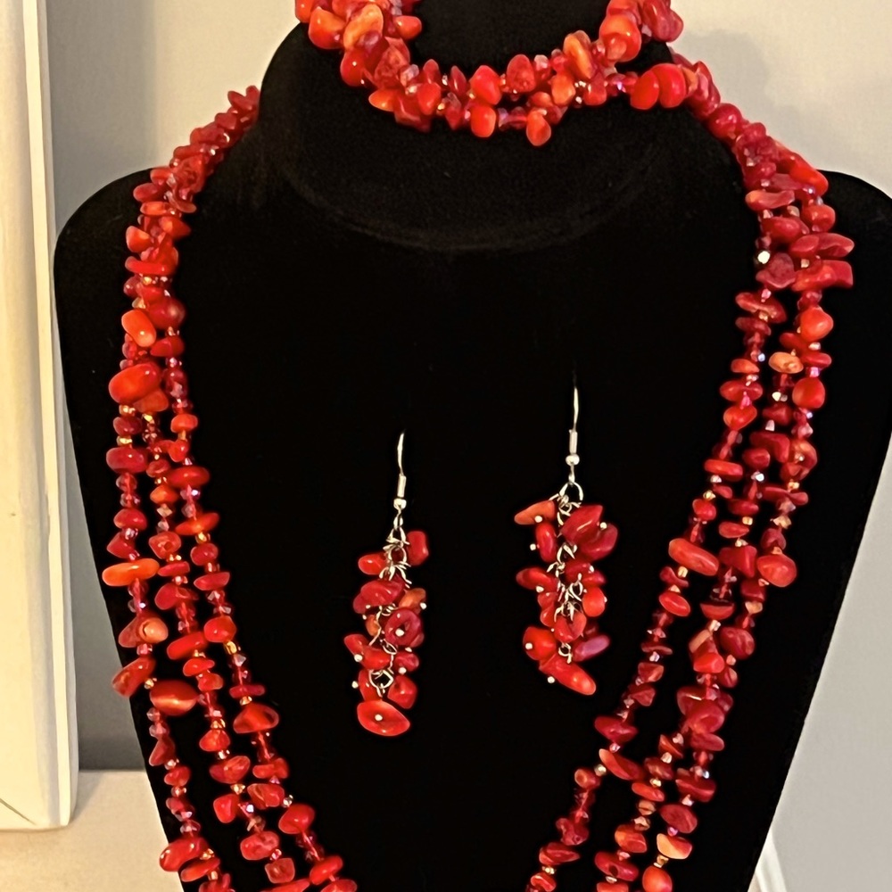 Handmade coral necklace, bracelet and earring set